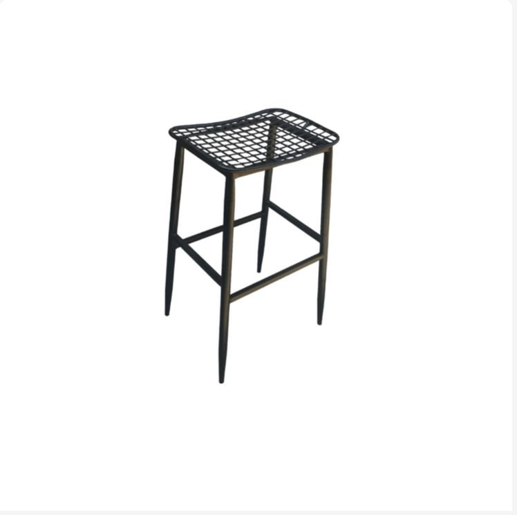 10. Mattelica barstool v2
